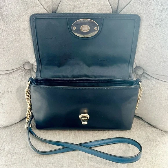 Coach Crosstown Crossbody Bag - EUC